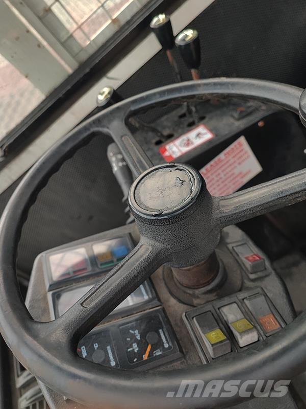 Commander C40SA Γερανοί πλευρικής φόρτωσης εμπορευματοκιβωτίων