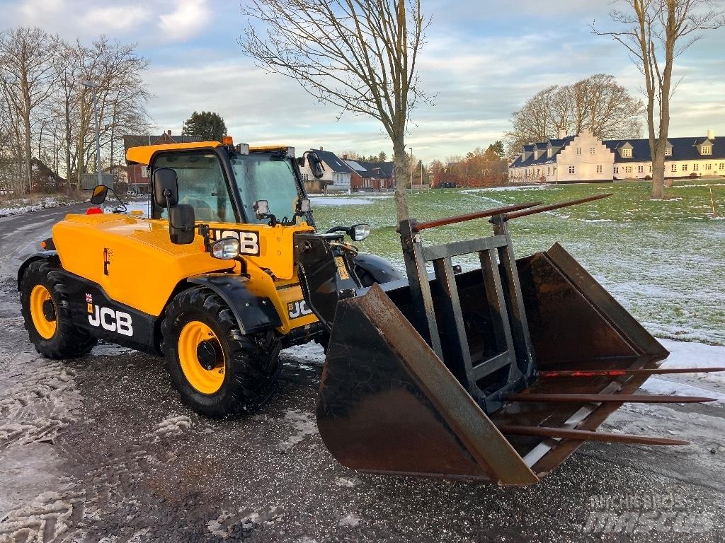 JCB 525-60 Συστήματα τηλεχειρισμού για τη γεωργία