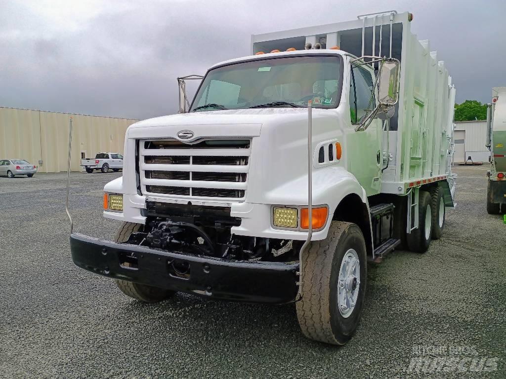 Sterling L7500 Απορριμματοφόρα
