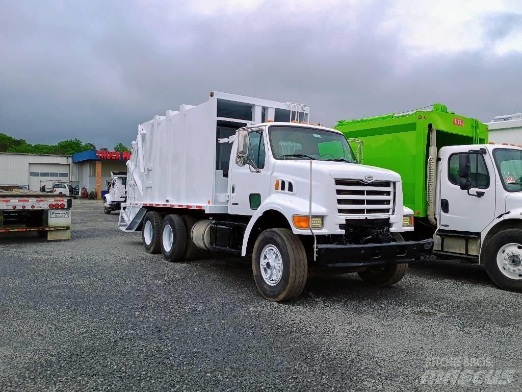 Sterling L7500 Απορριμματοφόρα