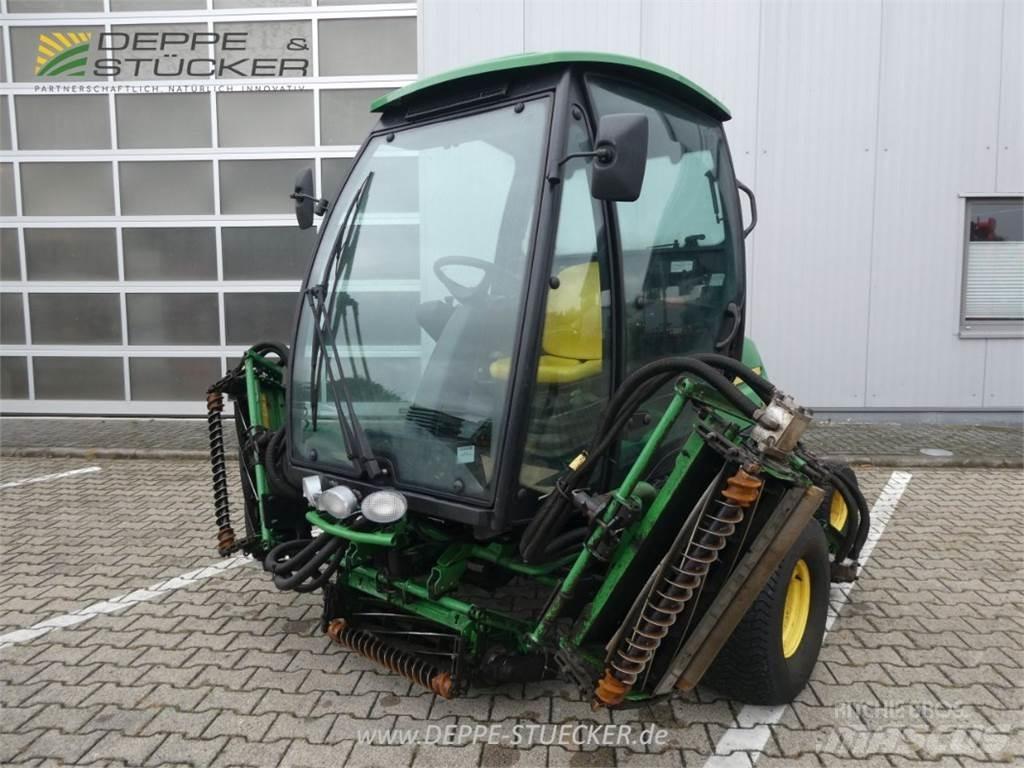 John Deere 8900A Χορτοκοπτικά
