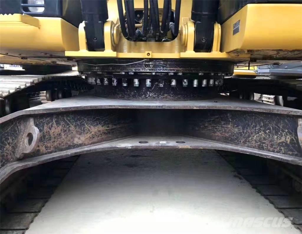 CAT 329D Εκσκαφείς με ερπύστριες