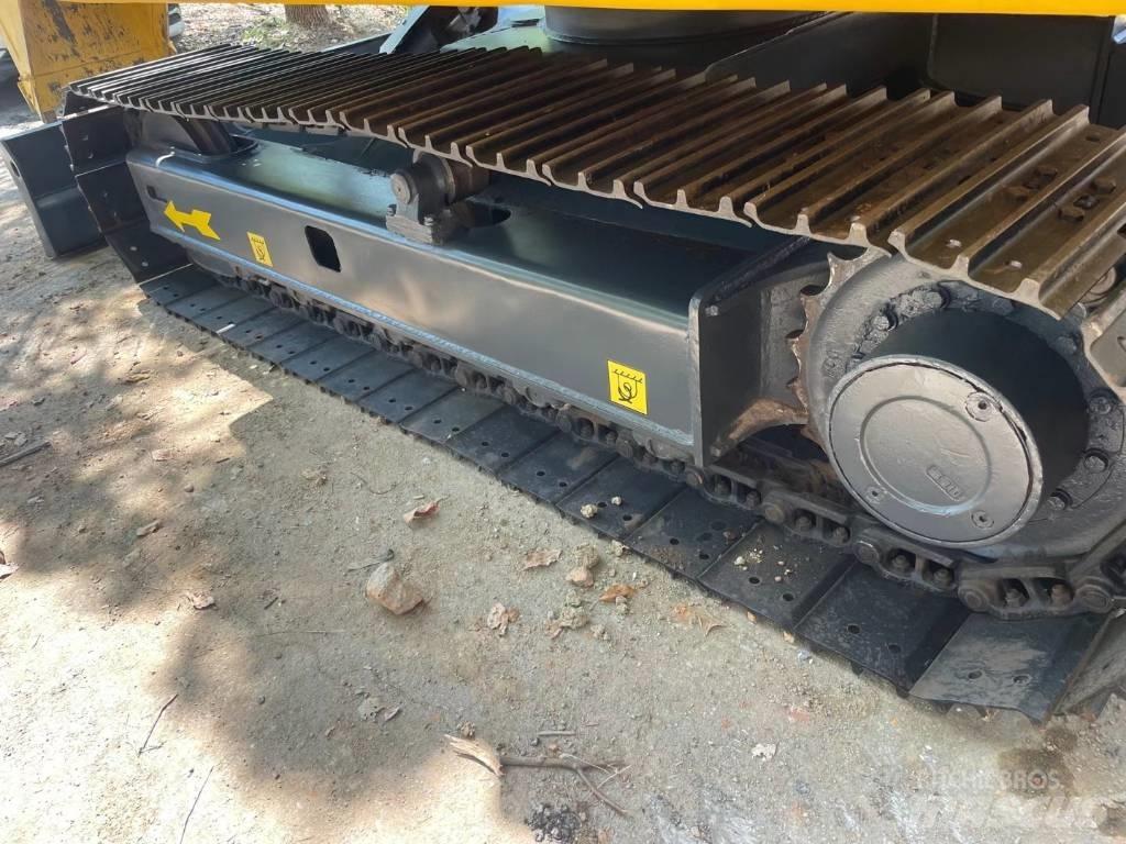 Komatsu PC70-8 Εκσκαφείς με ερπύστριες