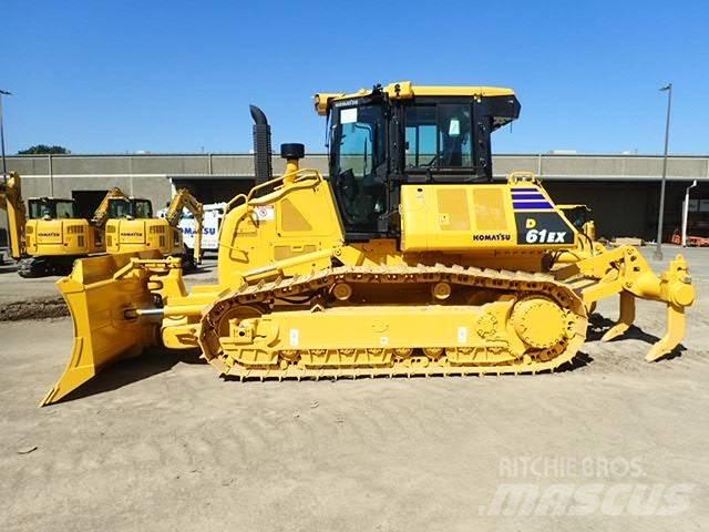 Komatsu D61EX-24 Μπουλντόζες με ερπύστριες