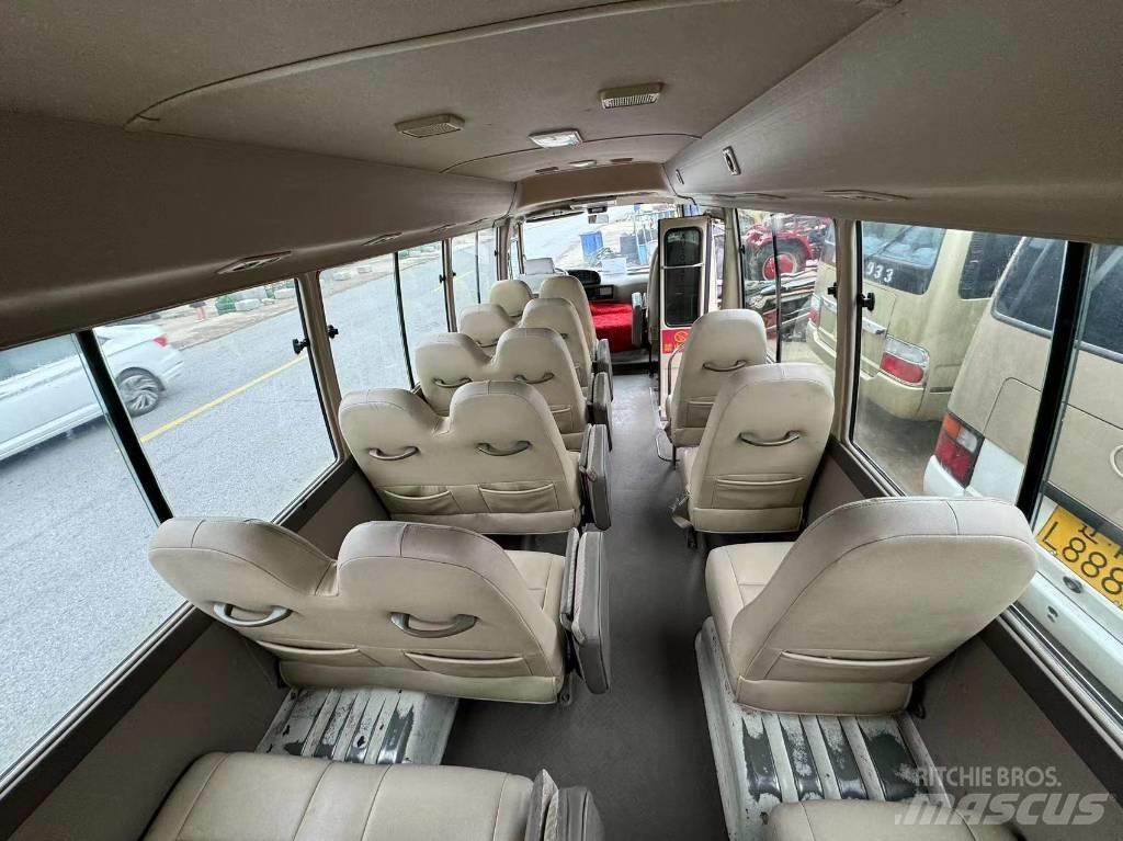 Toyota Coaster Bus Μίνι λεωφορεία