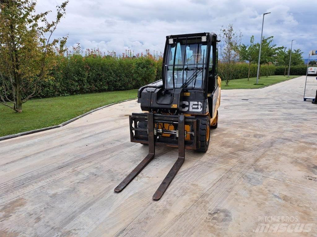 JCB TLT 30-19E Ανυψωτικά στενών δρόμων