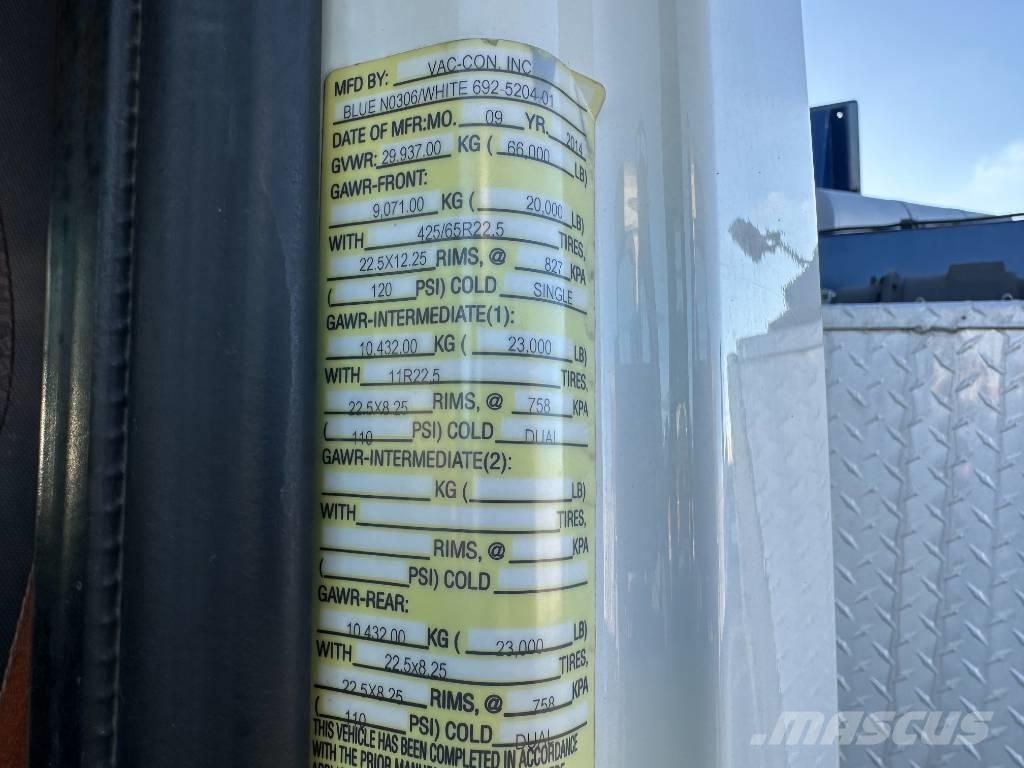 International 7500 Αποφρακτικά οχήματα