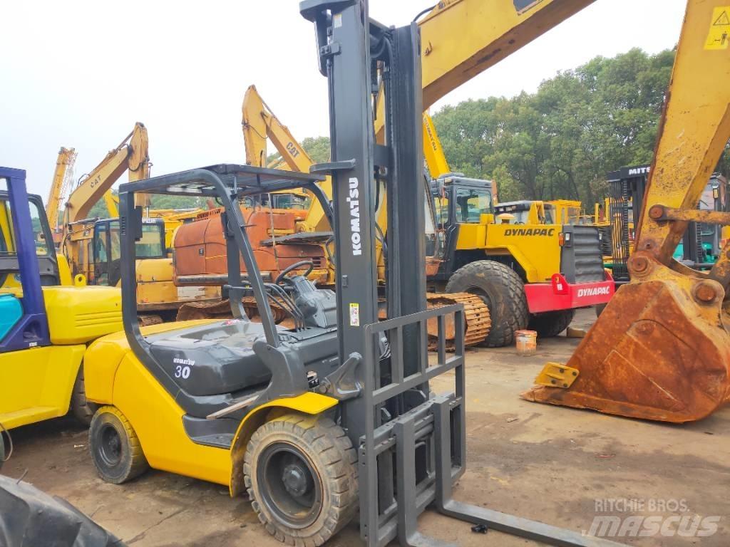 Komatsu FD 30 T-17 Πετρελαιοκίνητα Κλαρκ