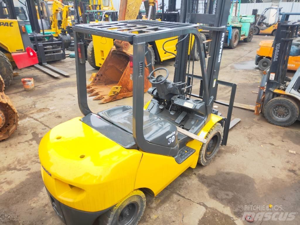 Komatsu FD 30 T-17 Πετρελαιοκίνητα Κλαρκ