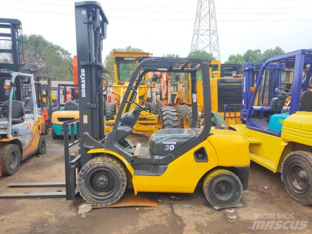Komatsu FD 30 T-17 Πετρελαιοκίνητα Κλαρκ