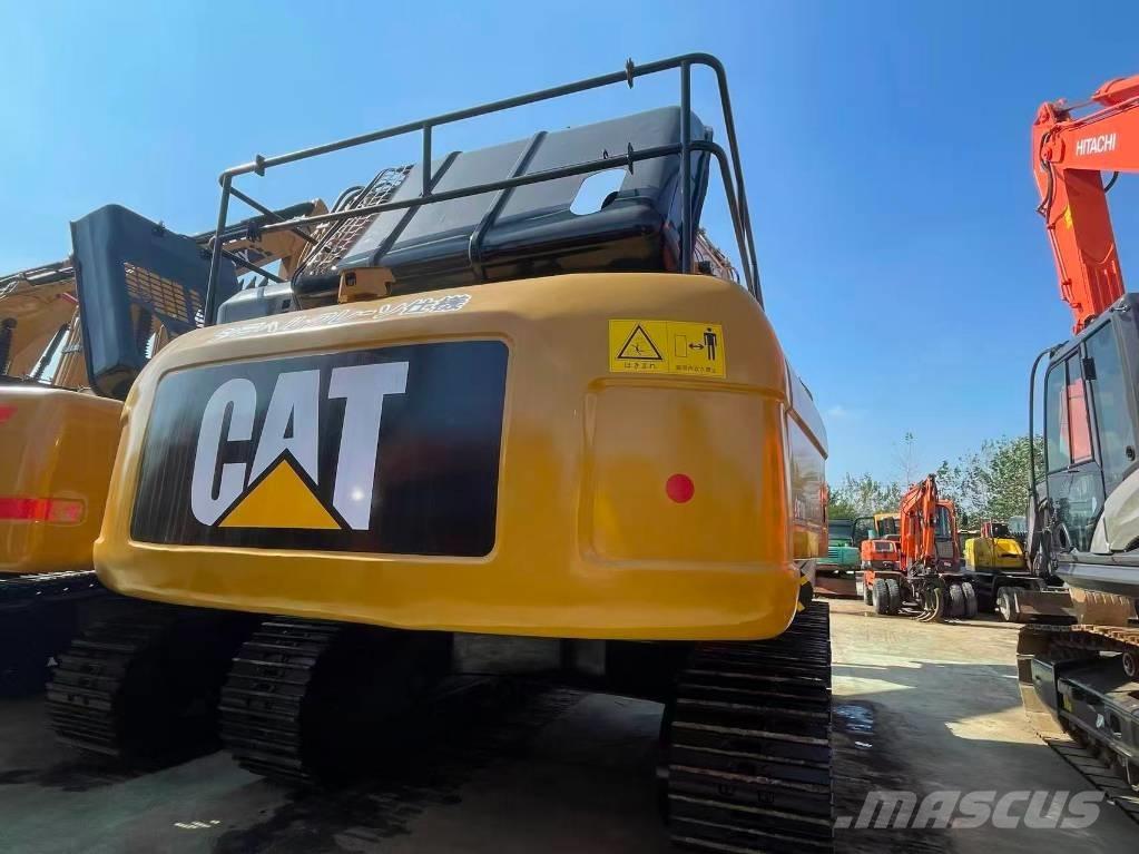 CAT 330D2 Εκσκαφείς με ερπύστριες