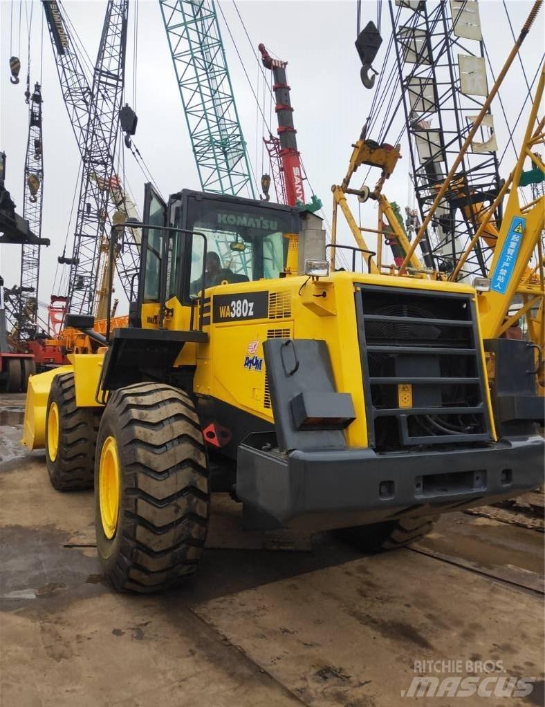 Komatsu WA 380 Φορτωτές με λάστιχα (Τροχοφόροι)
