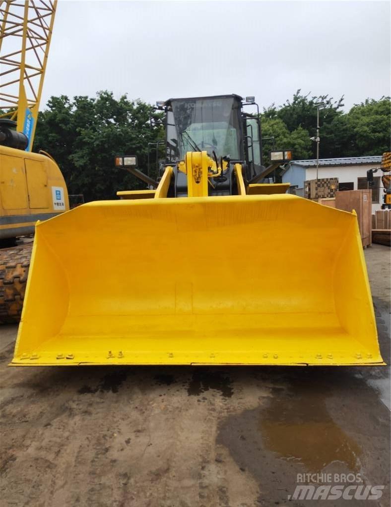 Komatsu WA 380 Φορτωτές με λάστιχα (Τροχοφόροι)