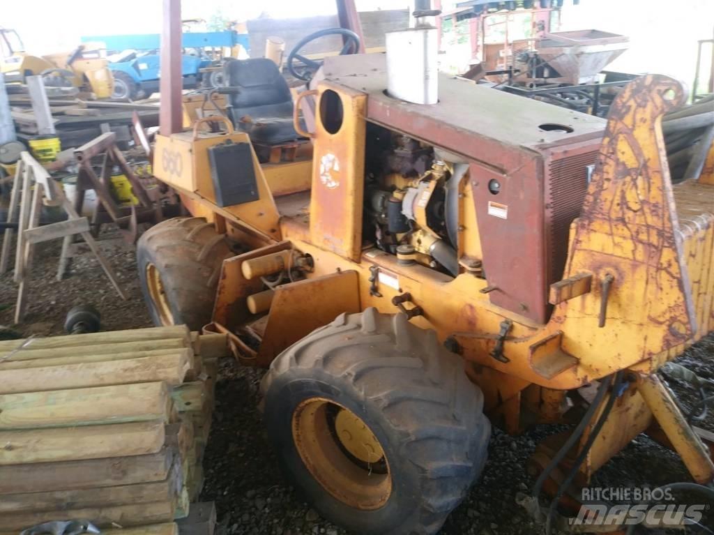 CASE 660 Εκσκαφέας χανδάκων