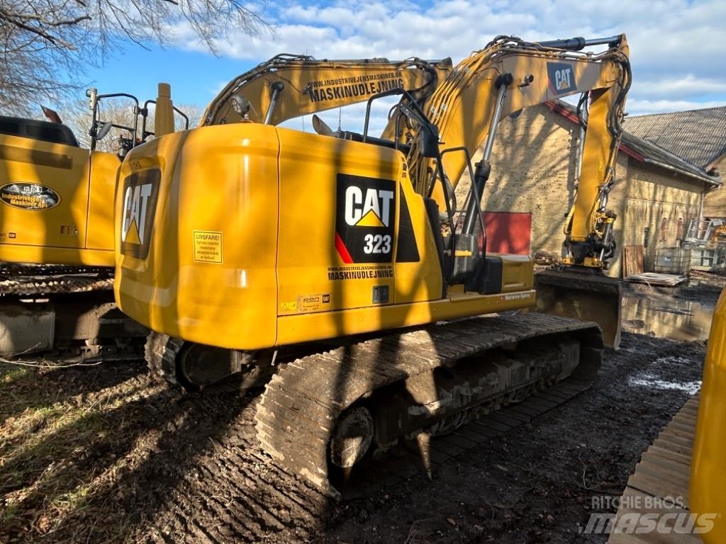 CAT 323 Nextgen Εκσκαφείς με ερπύστριες