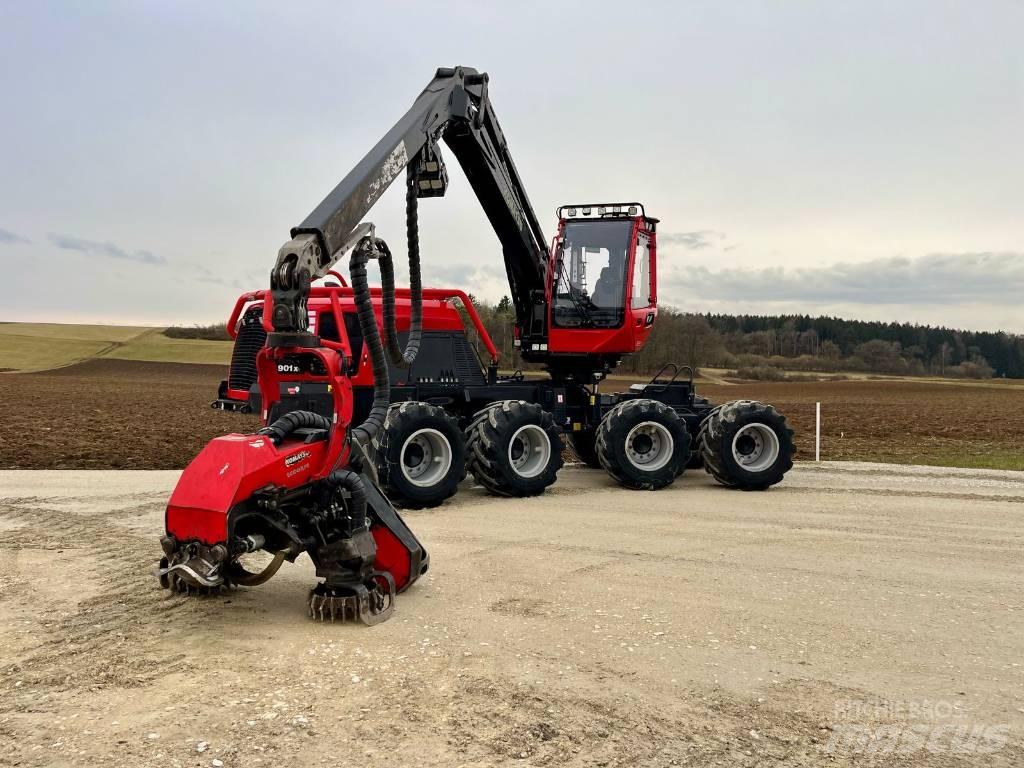 Komatsu 901 XC Θεριζοαλωνιστικές μηχανές