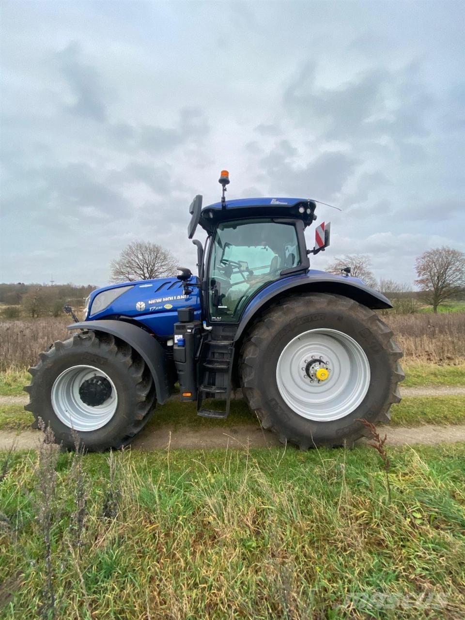 New Holland T7.230 Τρακτέρ
