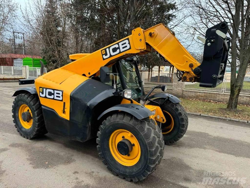 JCB 527-58 Συστήματα τηλεχειρισμού για τη γεωργία