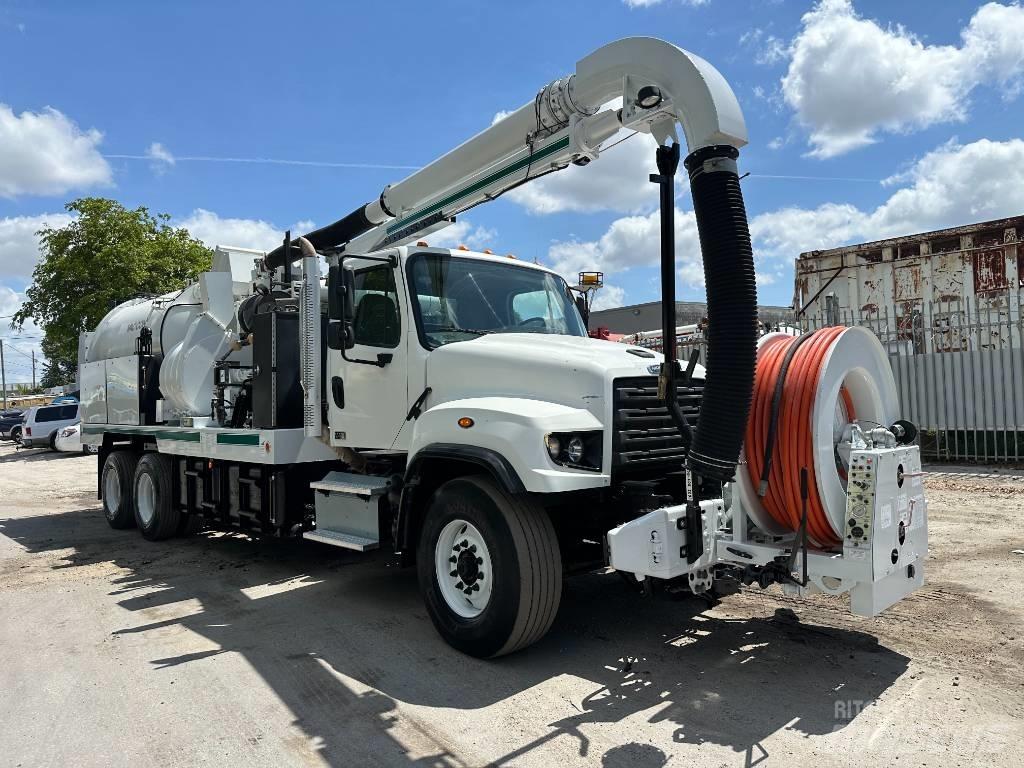 Freightliner 114 SD Αποφρακτικά οχήματα