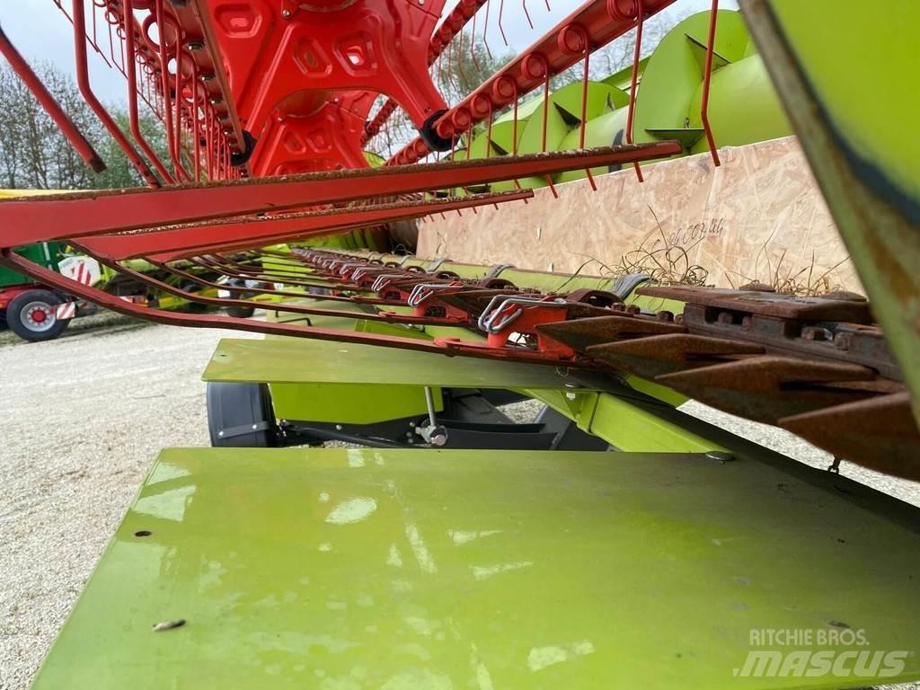 CLAAS 6700TT 4WD Θεριζοαλωνιστικές μηχανές