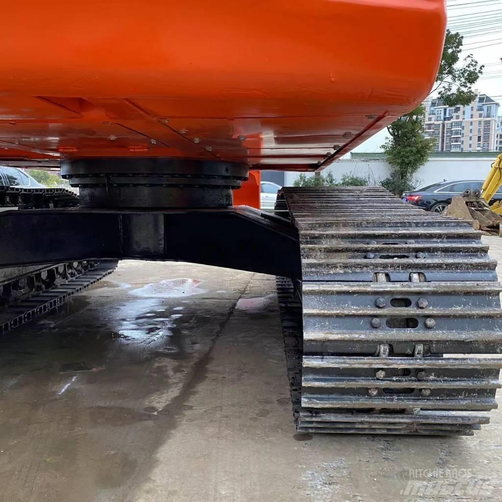 Doosan DX 225 LC Εκσκαφείς με ερπύστριες