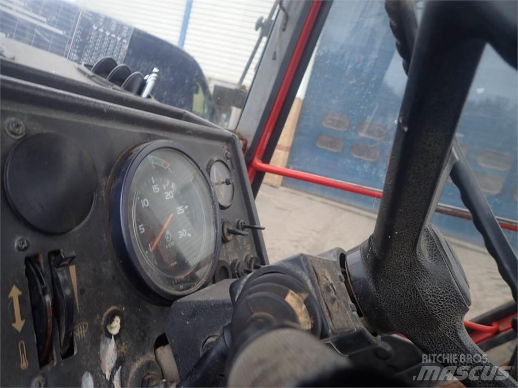 Valmet 705 Τρακτέρ