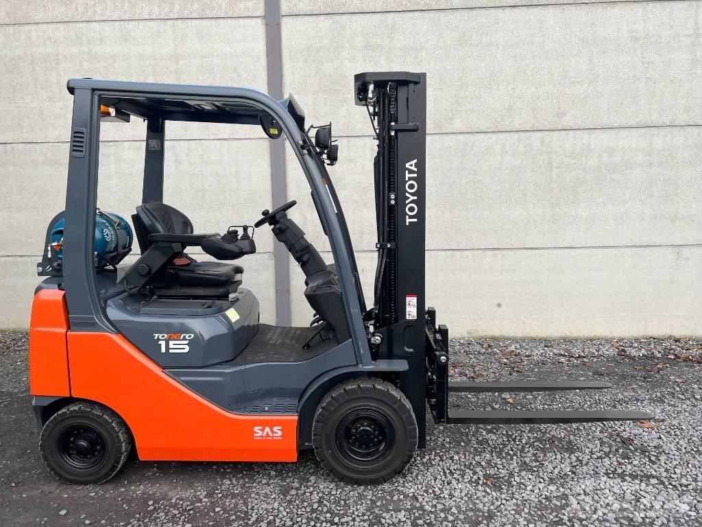 Toyota 02-8 FGF 15 Περονοφόρα ανυψωτικά κλαρκ με φυσικό αέριο LPG