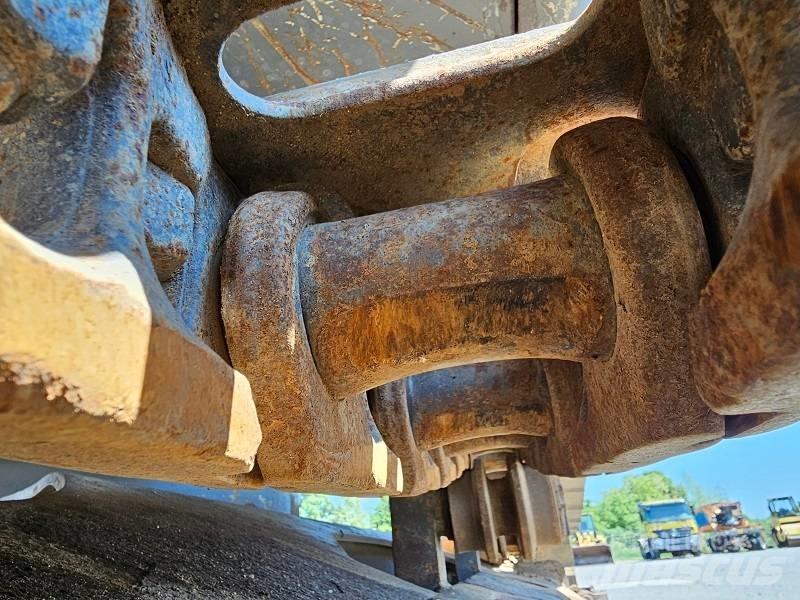 Volvo EC 240 B N LC Εκσκαφείς με ερπύστριες