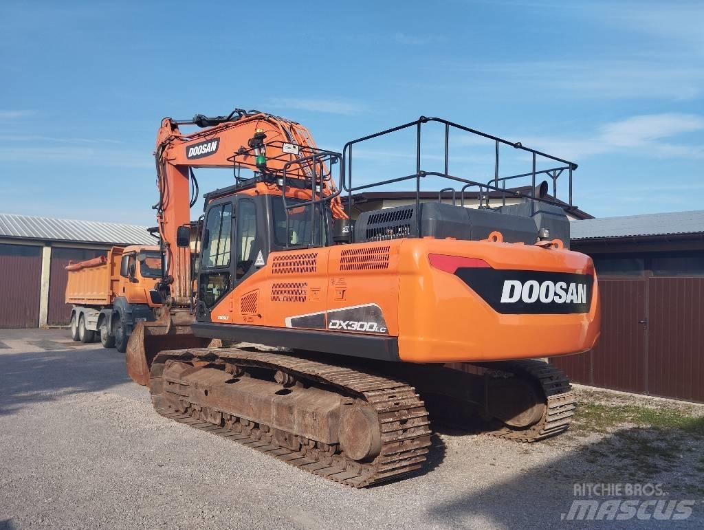 Doosan DX 300 LC Εκσκαφείς με ερπύστριες
