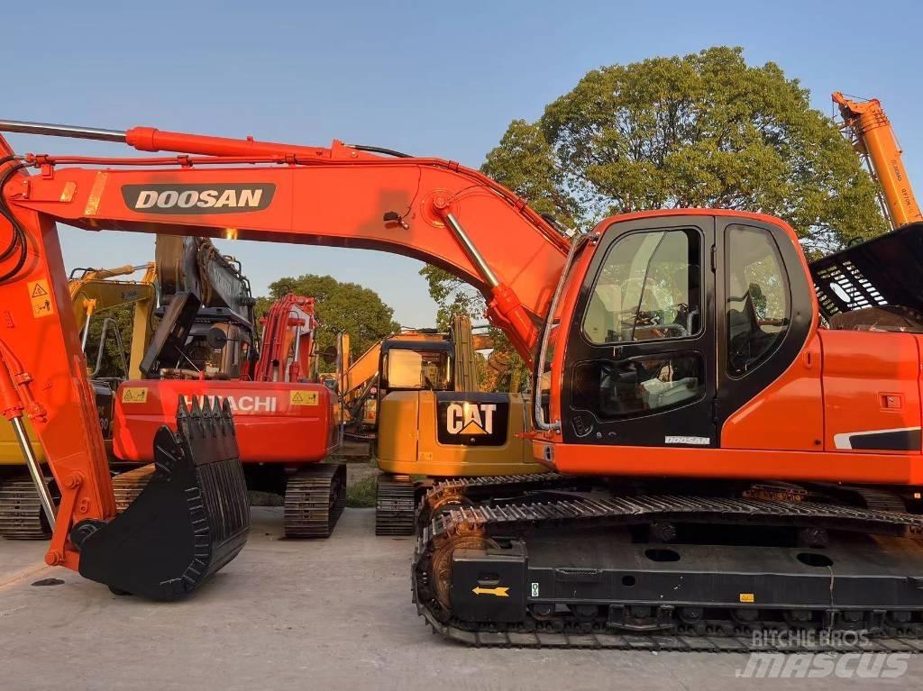 Doosan DX225LC-9C Εκσκαφείς με ερπύστριες