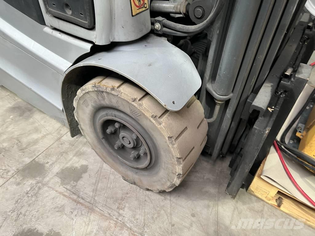 Still RX 60-25 Ηλεκτρικά περονοφόρα ανυψωτικά κλαρκ