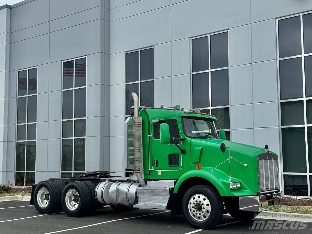 Kenworth T800 Τράκτορες