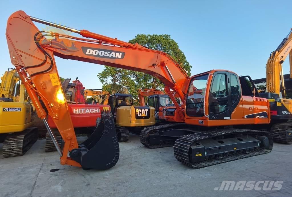 Doosan DX 225 LC Εκσκαφείς με ερπύστριες