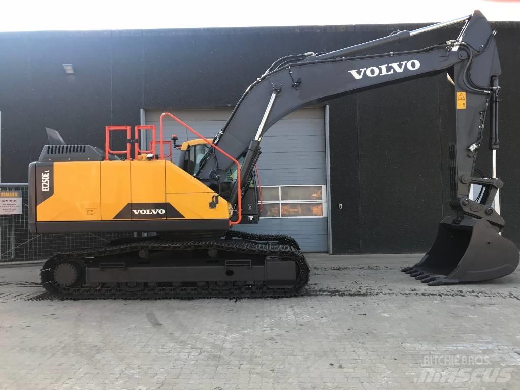 Volvo EC250E L Εκσκαφείς με ερπύστριες