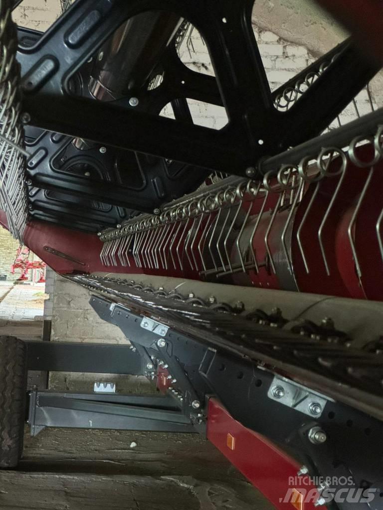 Case IH 7150 Λοιπός εξοπλισμός συγκομιδής