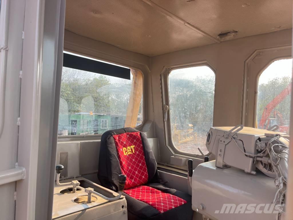 CAT D7G Μπουλντόζες με ερπύστριες