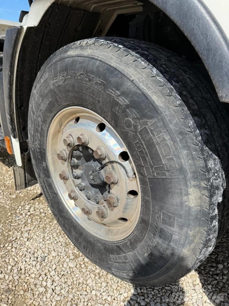 Iveco Stralis 460 Τράκτορες