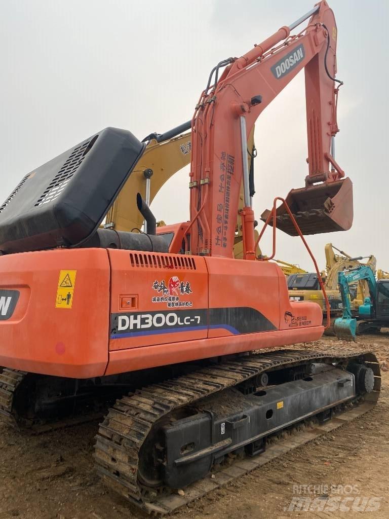 Doosan DH300-7 Εκσκαφείς με ερπύστριες