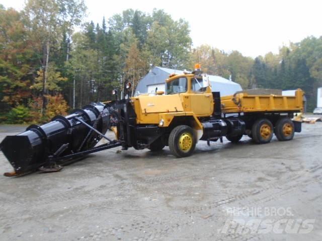 Mack RM 6866 S Εκχιονιστήρες και χιονοδιώχτες