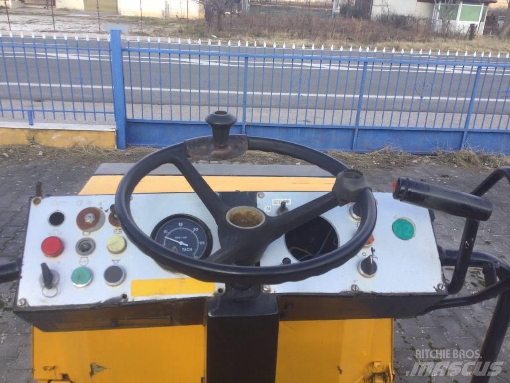 Dynapac CC 101 Οδοστρωτήρες διπλού κυλίνδρου