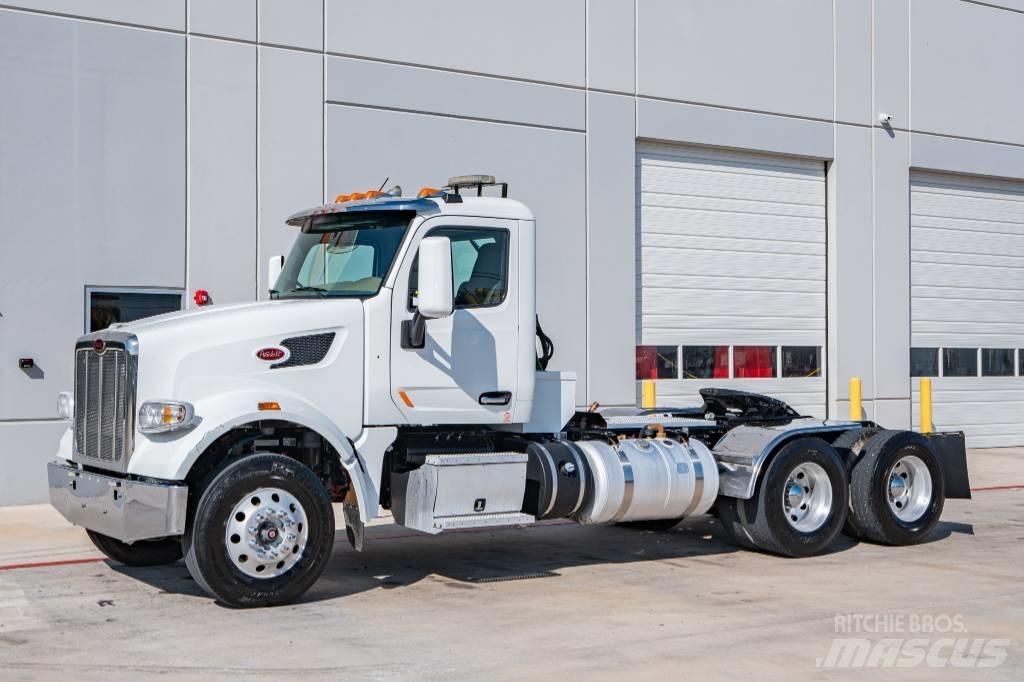 Peterbilt 567 Τράκτορες