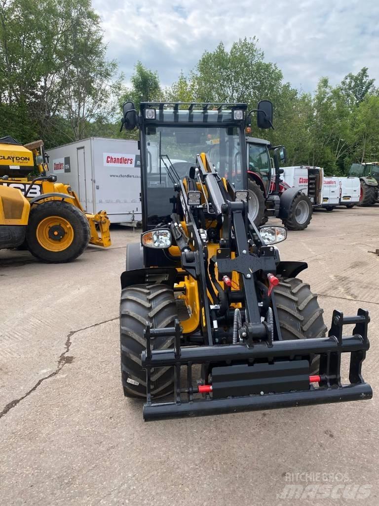 JCB 403 PLUS Συστήματα τηλεχειρισμού για τη γεωργία