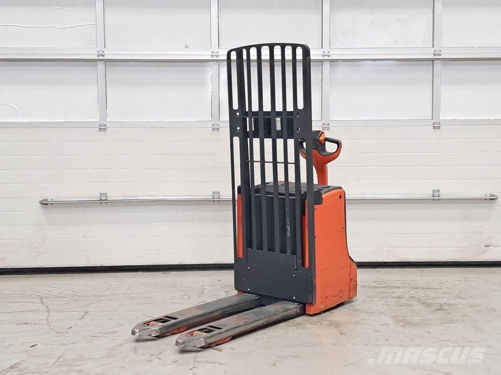 Linde T16L Χειροκίνητο περονοφόρο ανυψωτικό