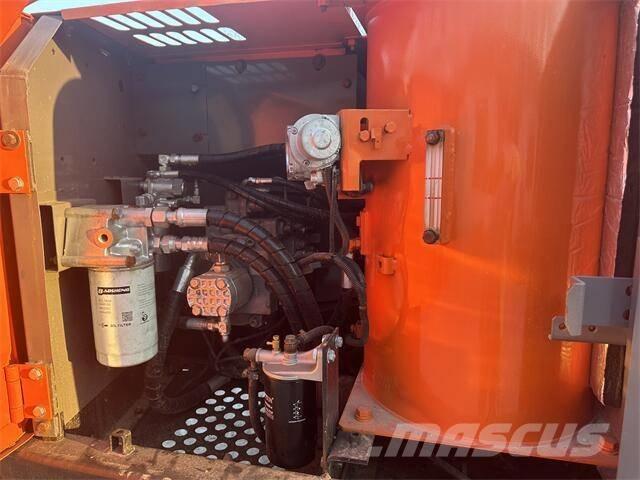 Hitachi ZX120 Εκσκαφείς με ερπύστριες