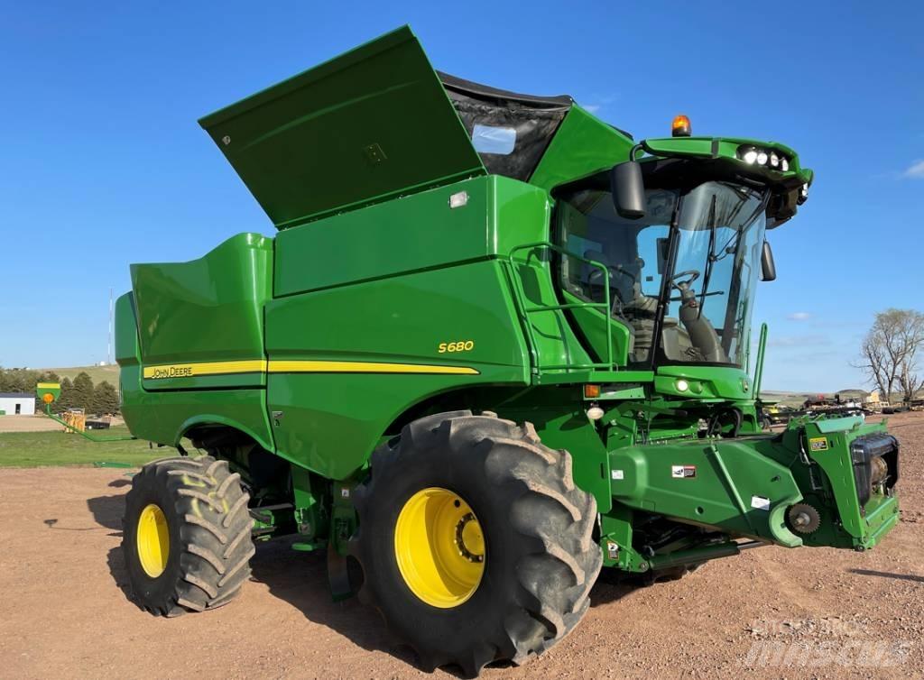 John Deere S 680 Θεριζοαλωνιστικές μηχανές