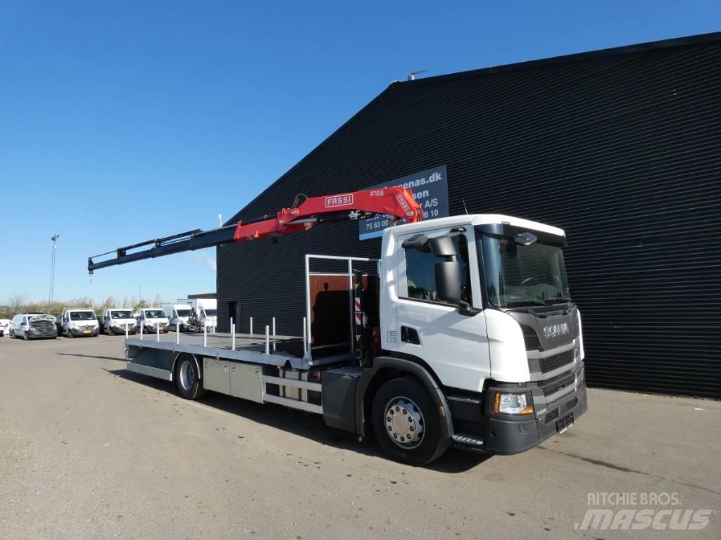 Scania P 220 Φορτηγά με Γερανό