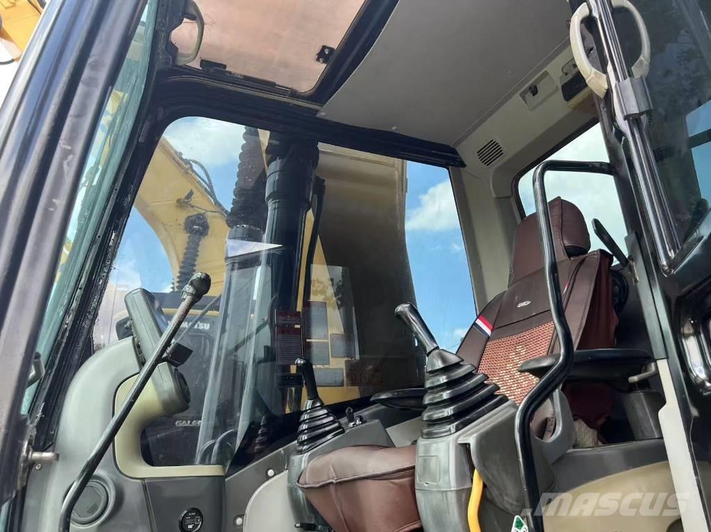 CAT 323DL Εκσκαφείς με ερπύστριες