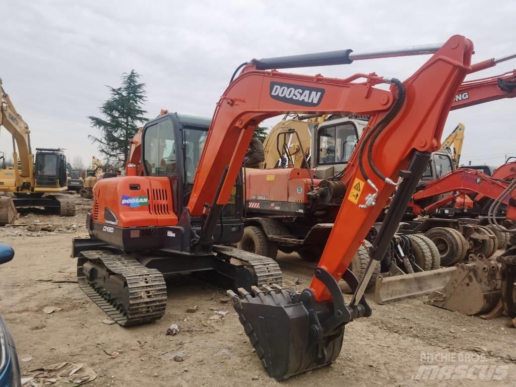 Doosan DX 60 Εκσκαφάκι (διαβολάκι) < 7t