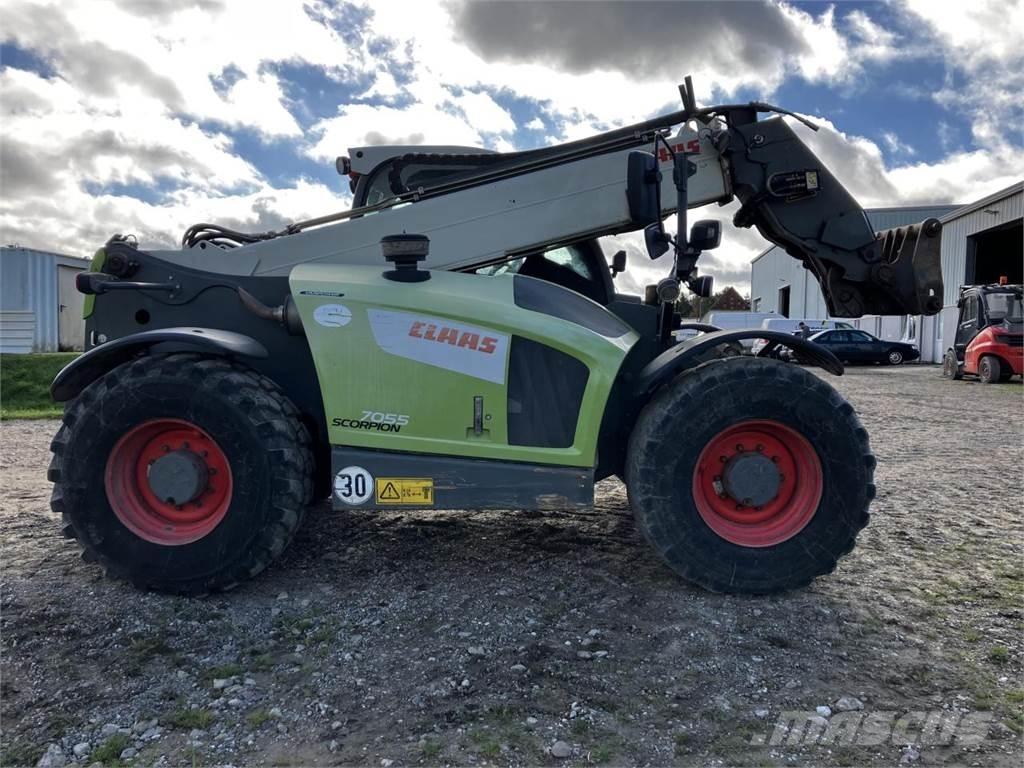 CLAAS 7055 Συστήματα τηλεχειρισμού για τη γεωργία