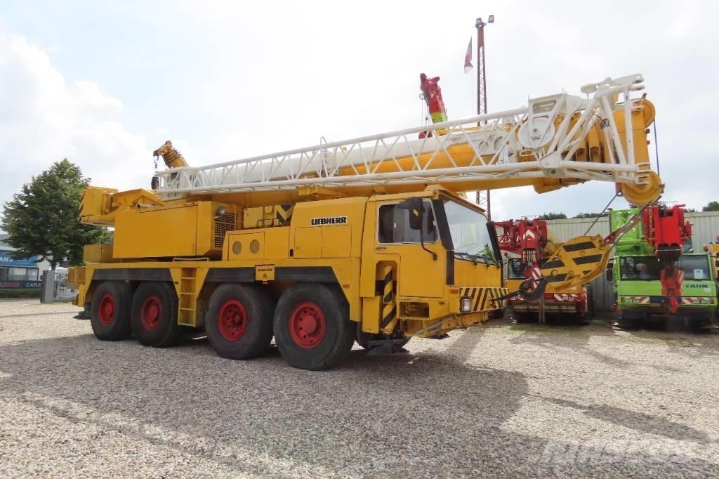 Liebherr LTM 1070-1 Γερανοί παντός εδάφους